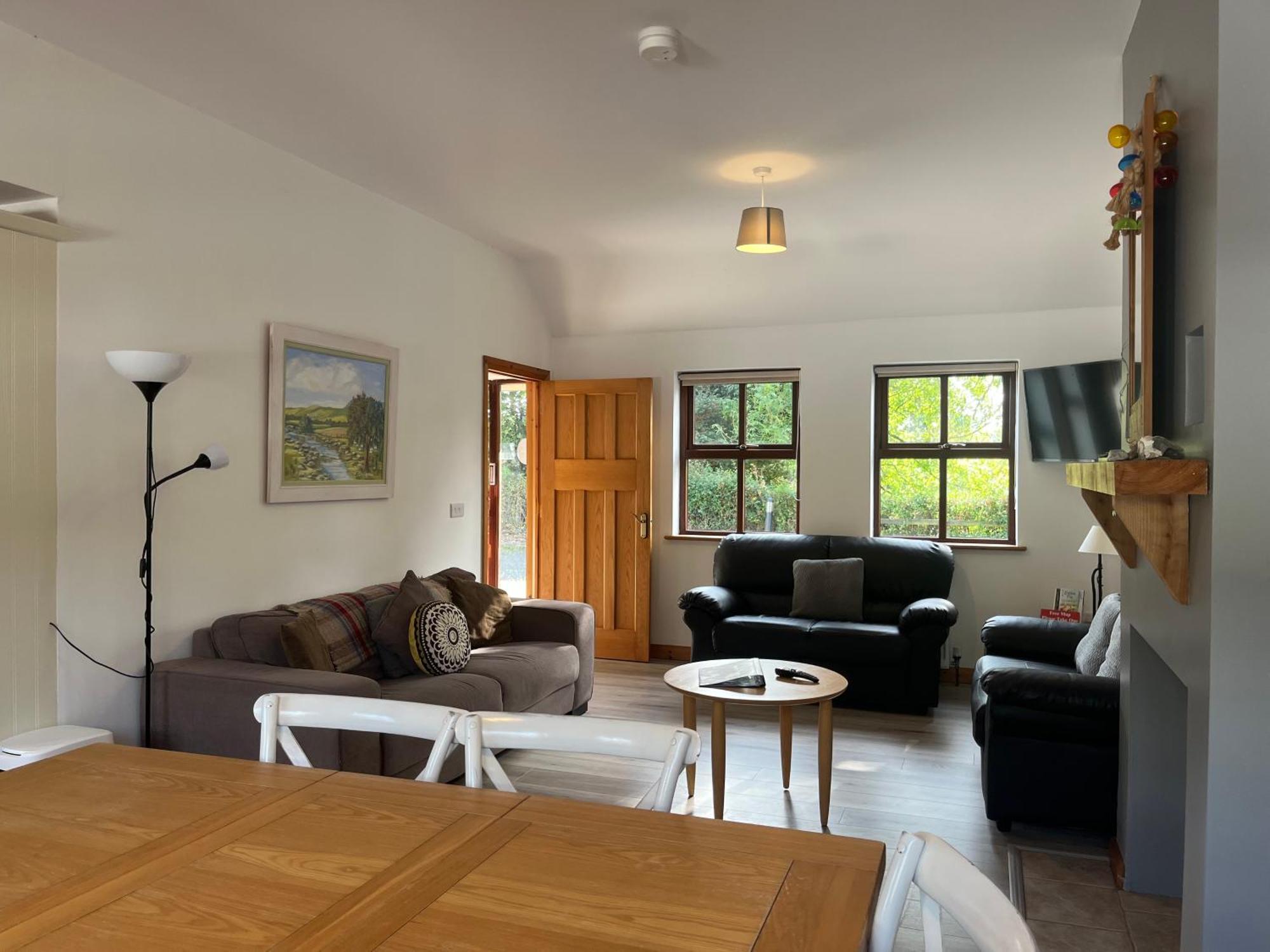 Tavnaghoney Cottages Cushendall Room photo